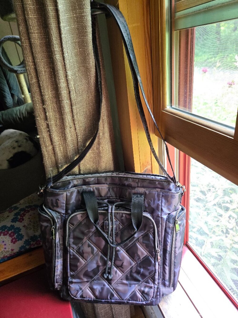 Bustle Convertible Tote Bag (in Lug's Camo Black print)